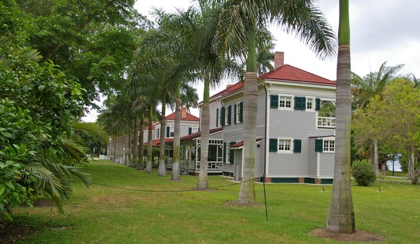 Edison Fort Estate