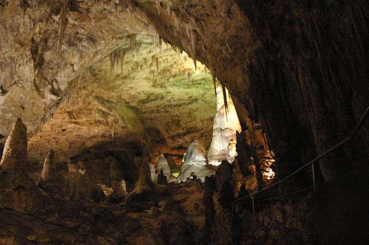 Seiten Höhle