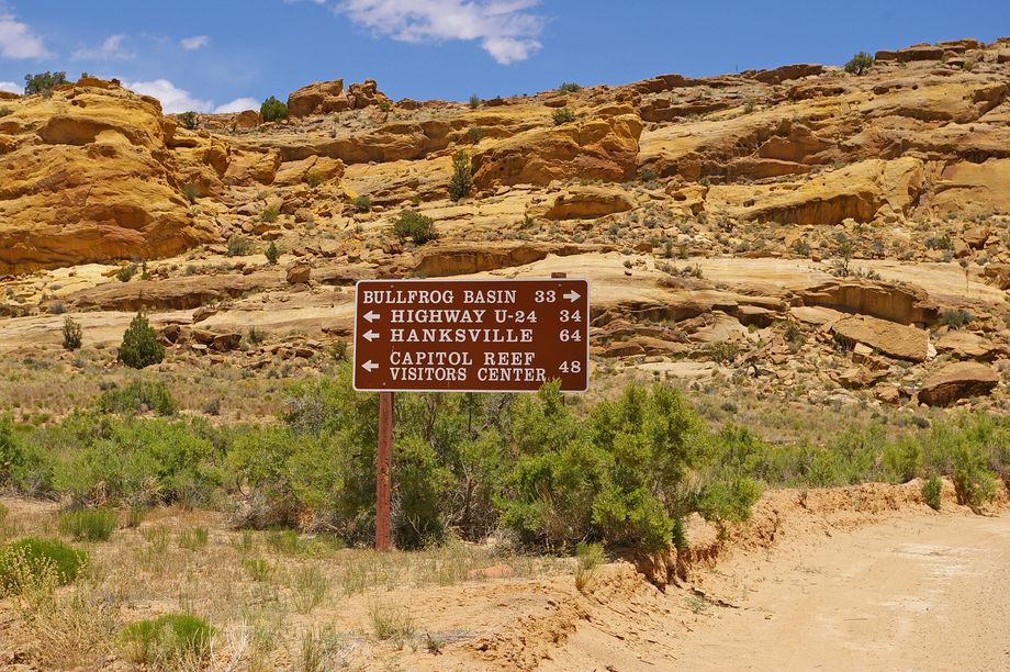 Burr Trail, Strasse von unten